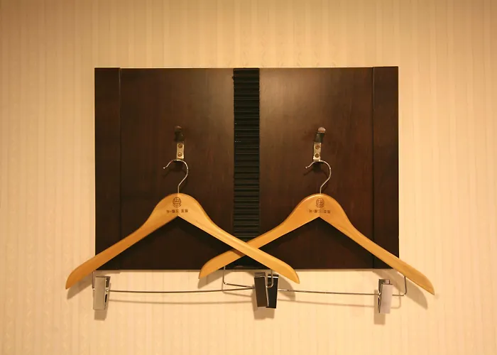 New World Hotel