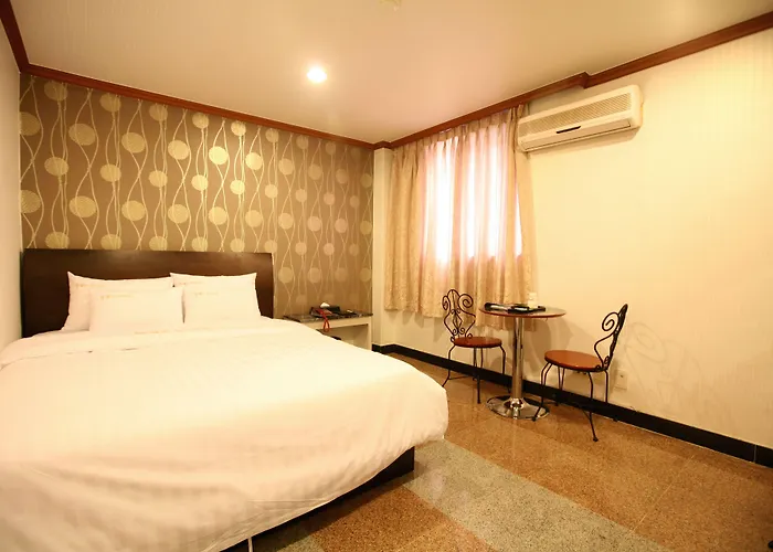 Otel New World Seul